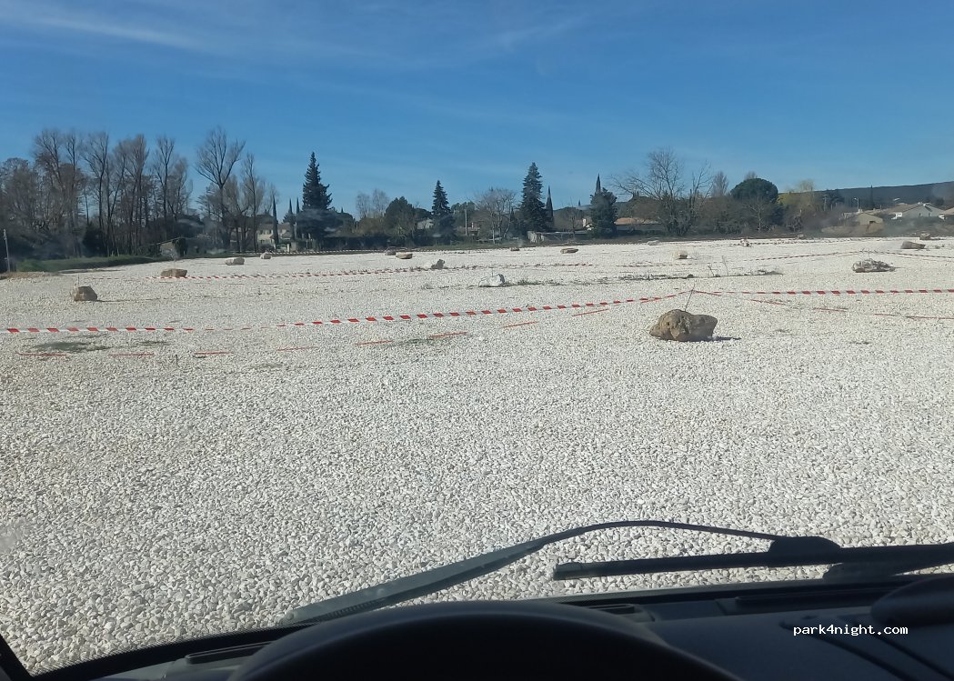 (30700) Saint-Quentin-la-Poterie - Chemin de la Carriérasse — foto