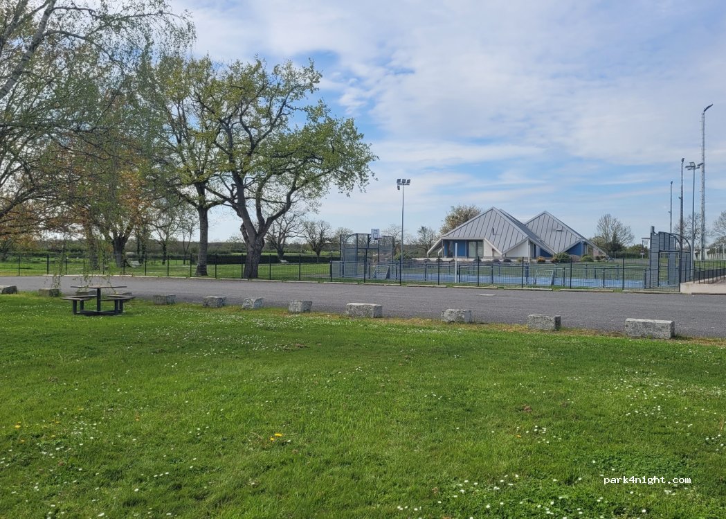 (79200) La Peyratte - 2 Rue des Acacias — foto