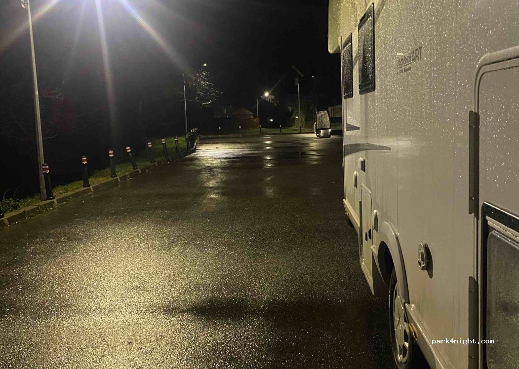 (245500) Brezoi - 24 Strada Vultureasa — foto 3