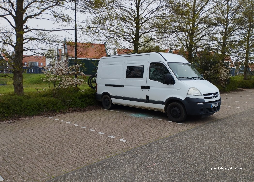 (1131 PM) Volendam - 1 Strandweg — foto