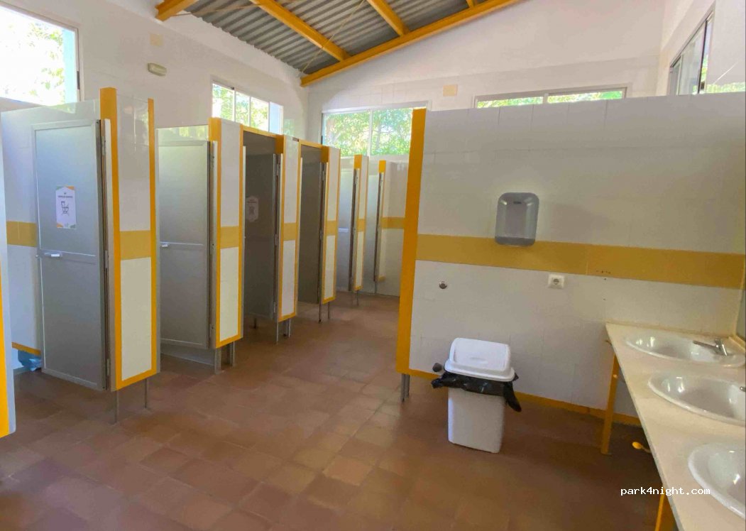 Camping La Albolafia — foto