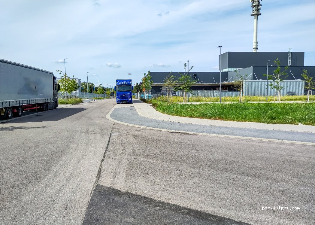 (76187) Karlsruhe - 13 G.-Braun-Straße — foto 2