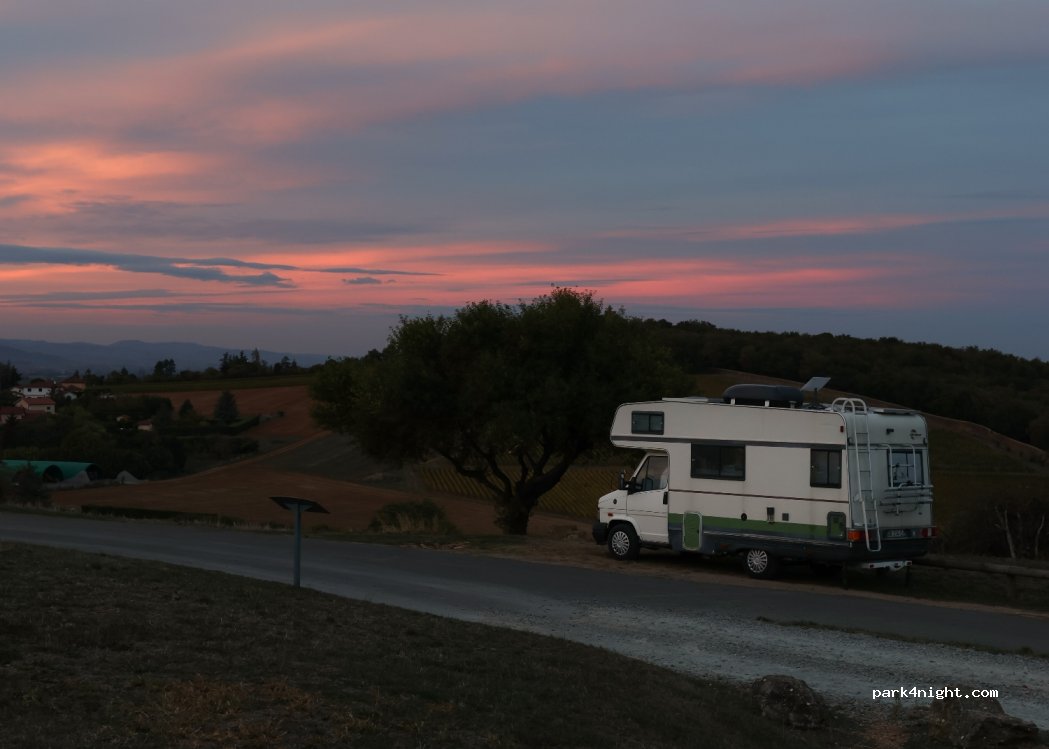 (69480) Marcy - 266 Chemin de Montezain — foto 4