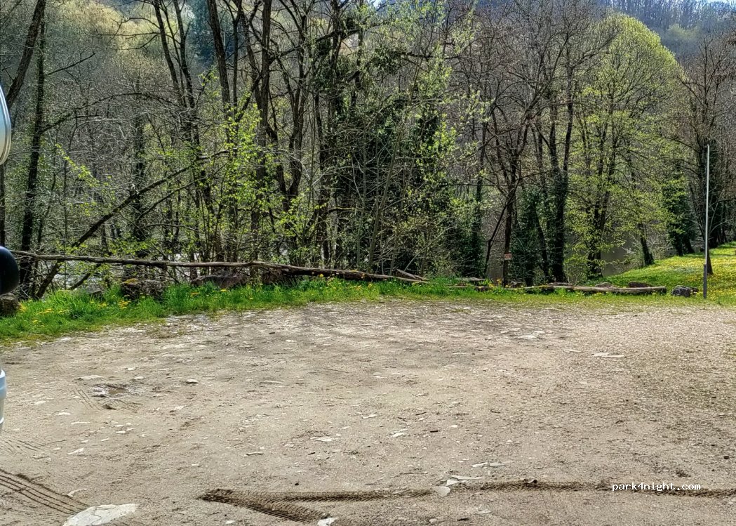 (03450) Chouvigny - 1 Route des Gorges — foto