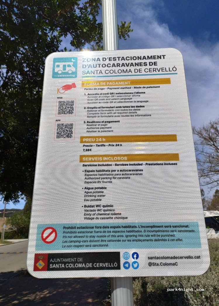 Zona d'estacionament d'autocaravanes Can Julià — foto