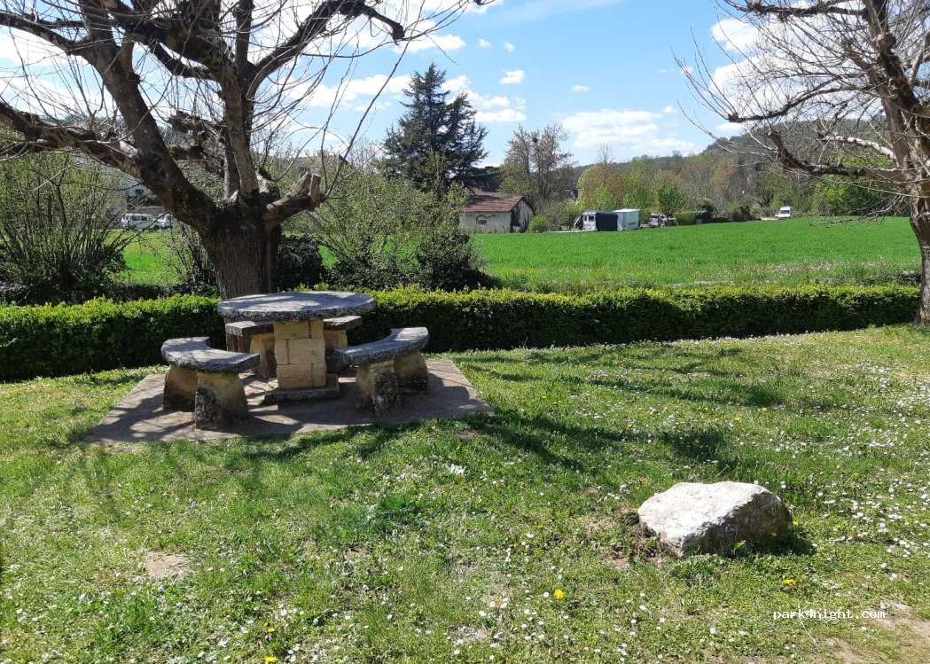 (46330) Cénevières - 20 Rue des Campanaïres — foto 3