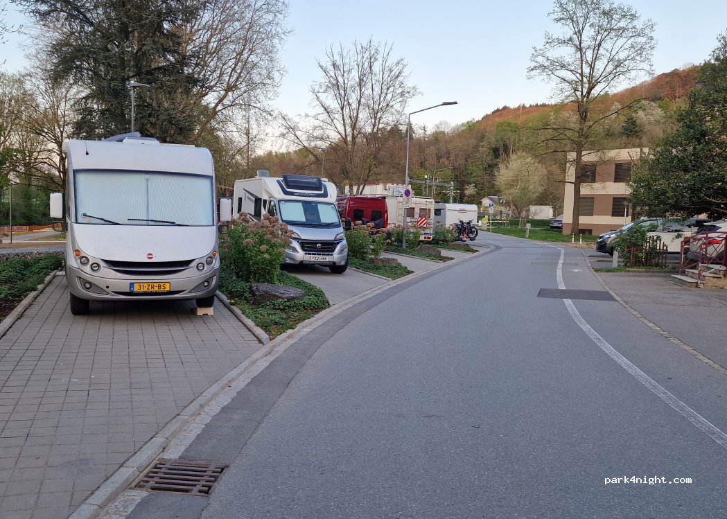 Parking camping-cars Blvd. Gr.-D. Charlotte — foto 5