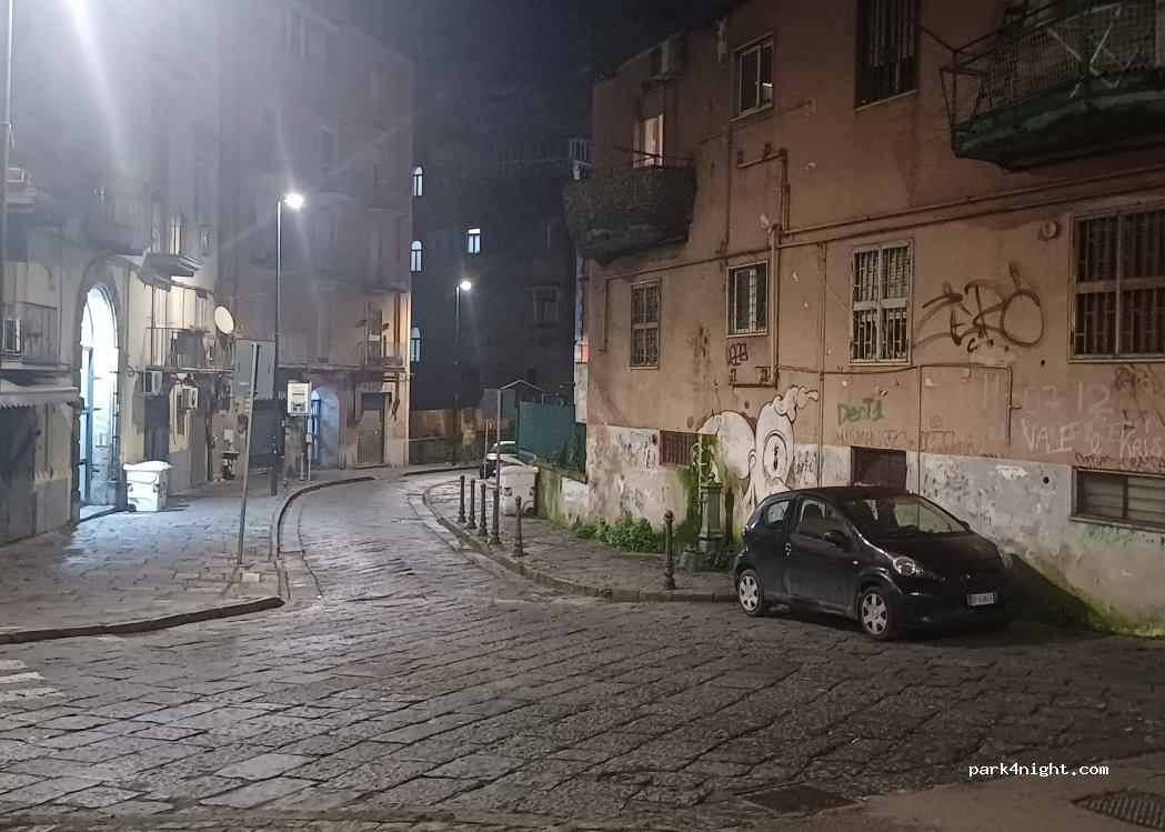 (80131) Napoli - 8 Via Tarquinio Prisco — foto 3