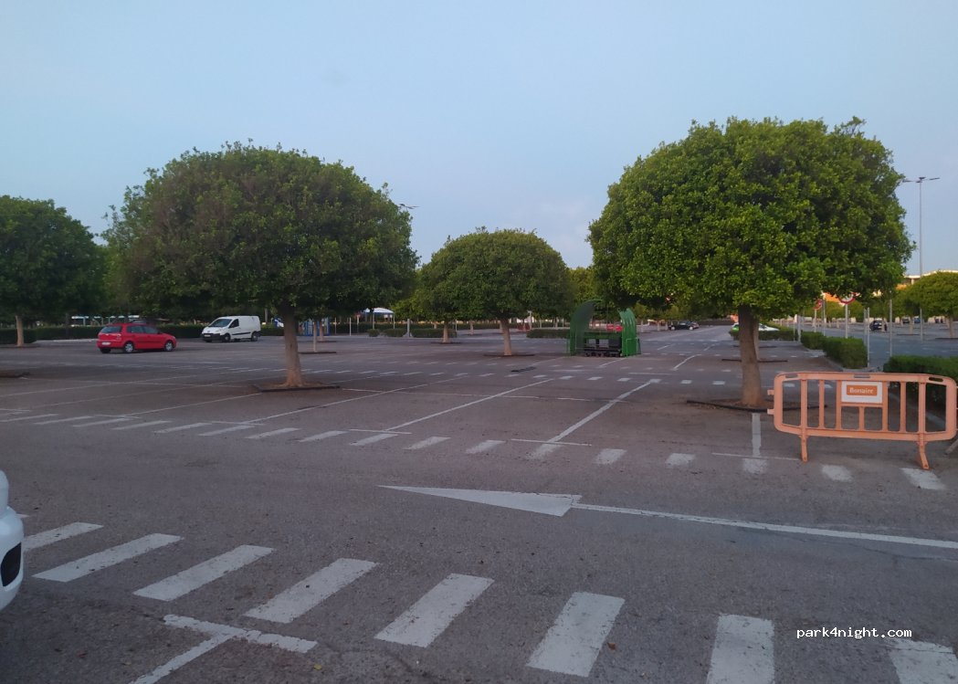 (46960) Aldaia - C. Centro Comercial Bonaire — foto 3