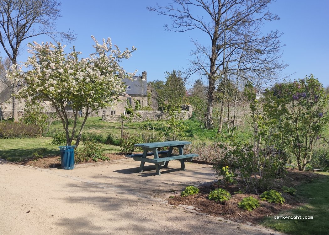 (50700) Valognes - 27 Rue du Grand Moulin — foto 2