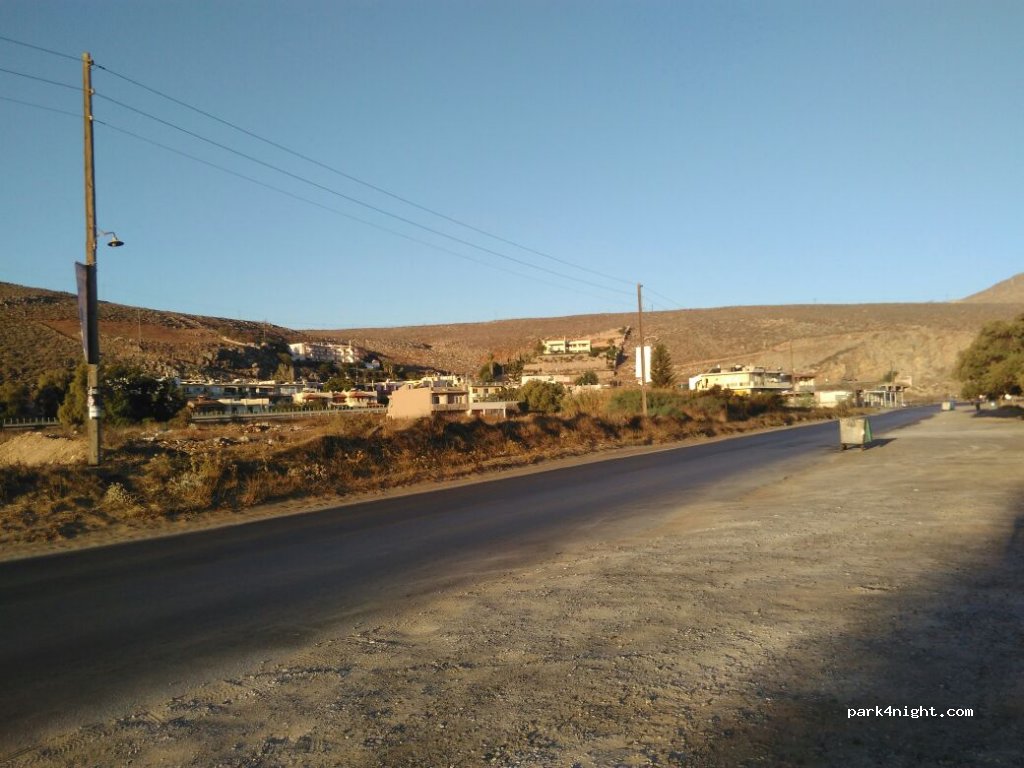 (715 00) Gouves - Palea Ethniki Odos Irakliou Agiou Nikolaou — foto