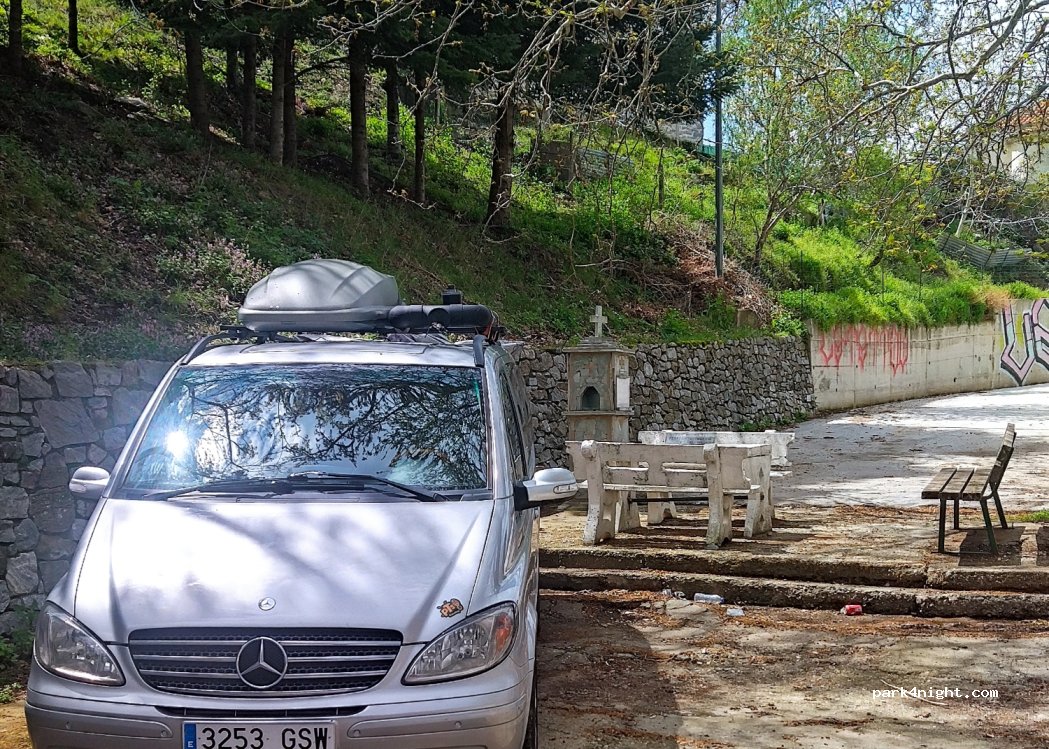 (400 06) Spilia - Unnamed Road — foto