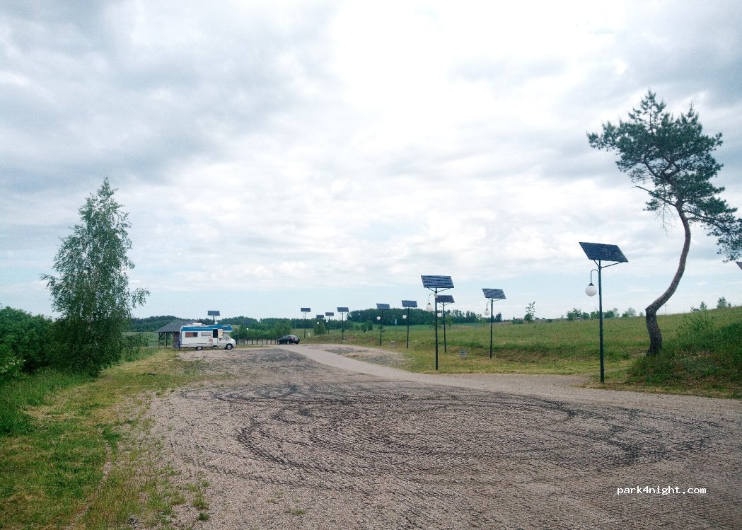 (84-311) Bukowina - Unnamed Road — foto 3