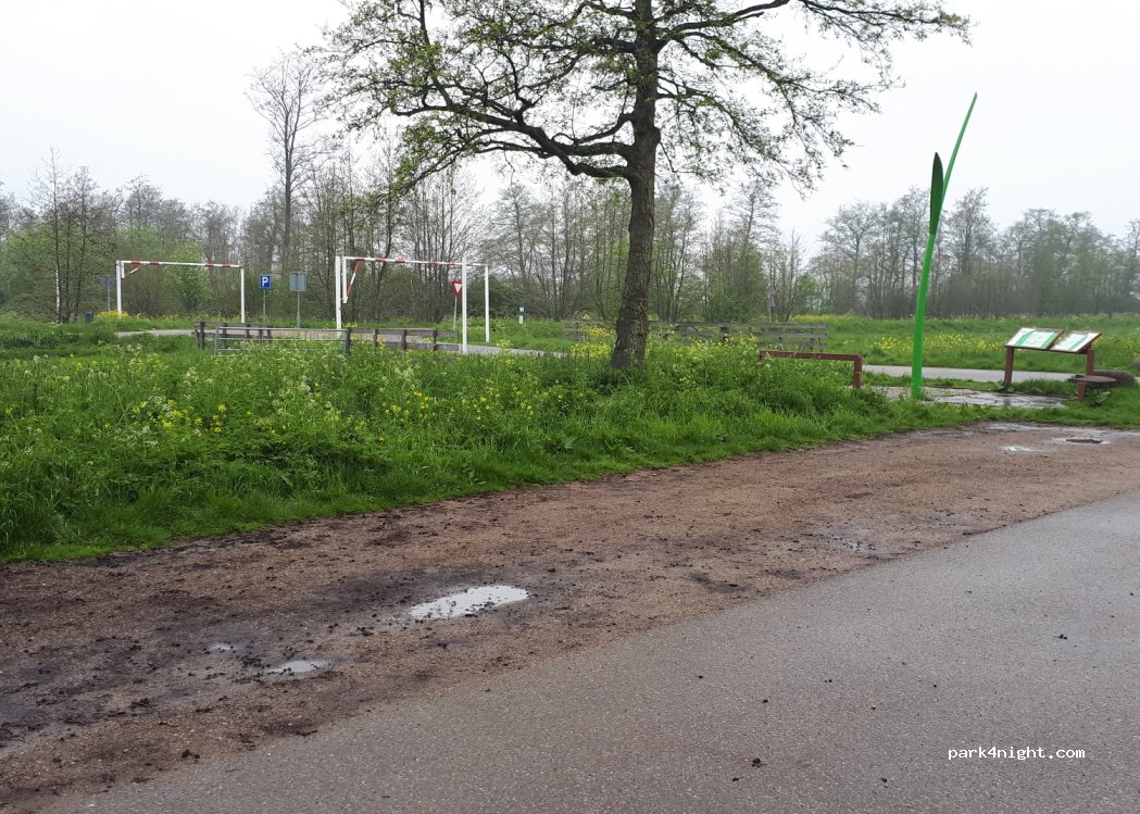 (2941 LB) Lekkerkerk - 8A Loet — foto