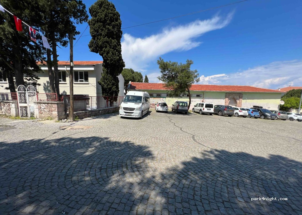 (10400) Ayvalık - 233 Barbaros Caddesi — foto 2