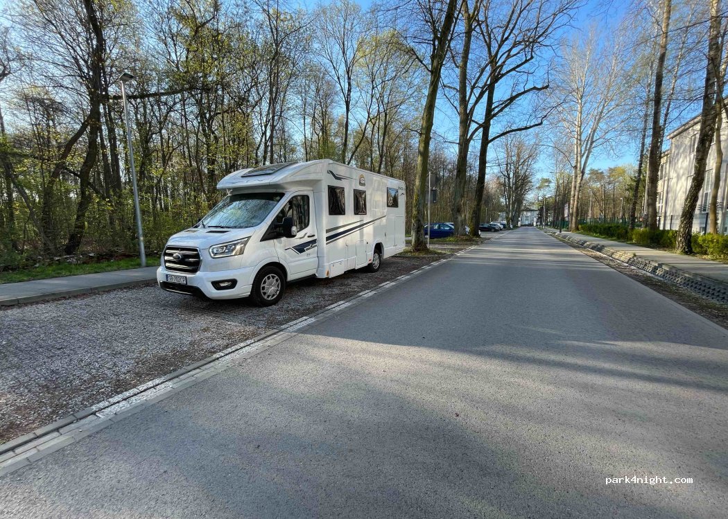 (05-805) Otrębusy - 2 Świerkowa — foto 3