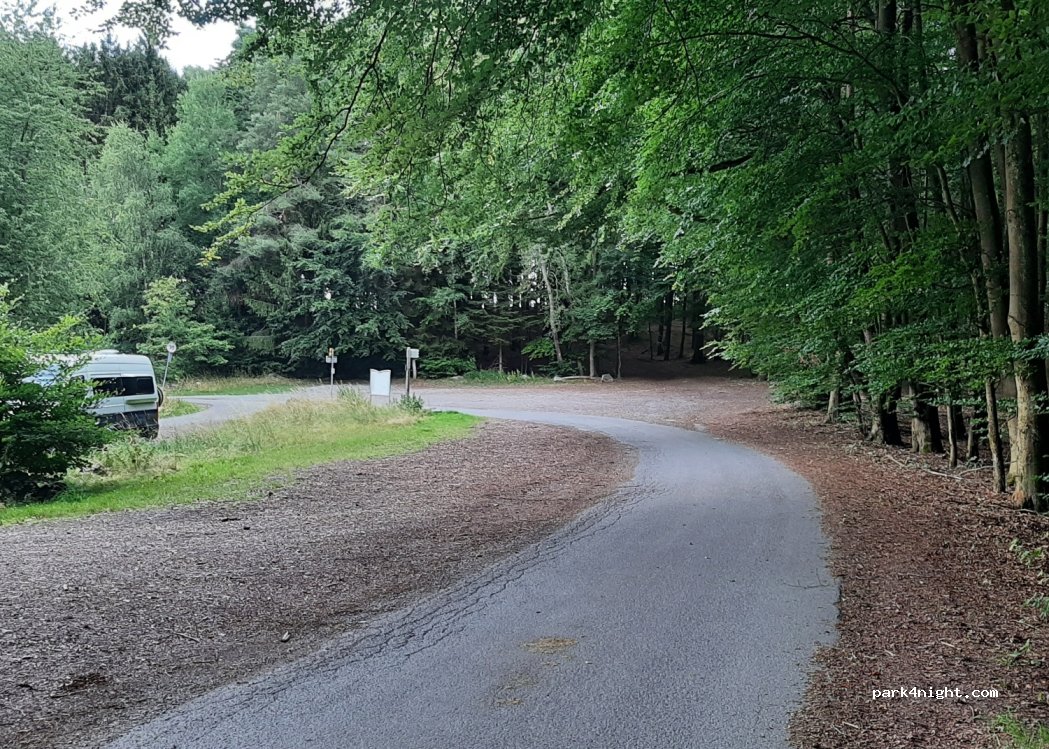 (63875) Mespelbrunn - Unnamed Road — foto 2