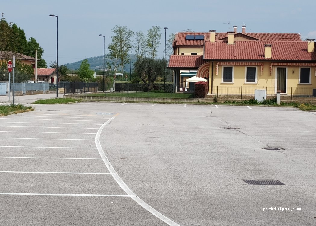(36020) Agugliaro - 8 Via Roma — foto