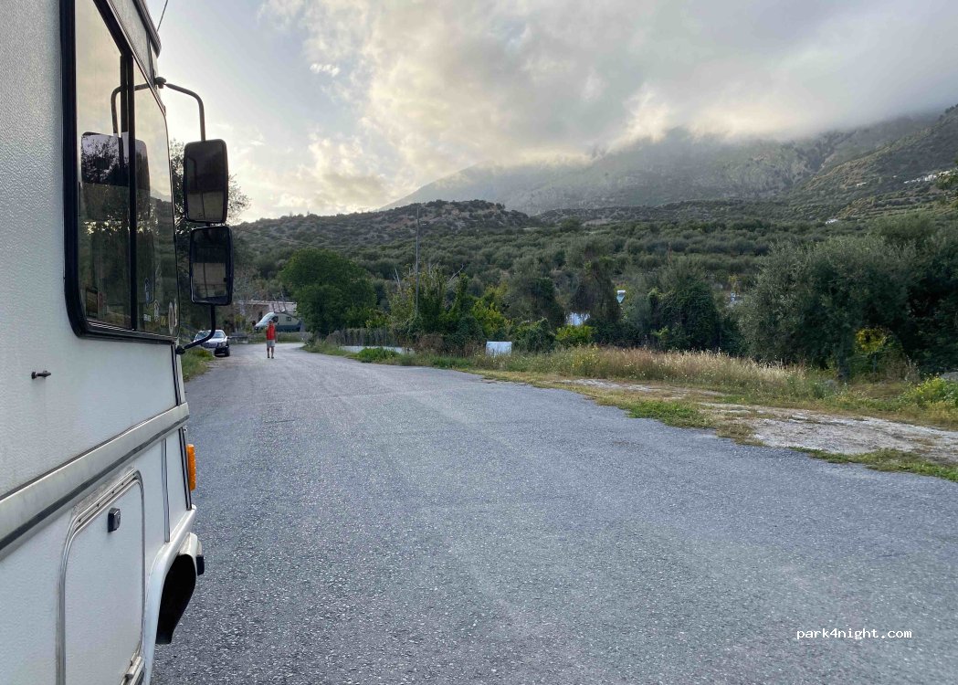 (720 56) Gdochia - Unnamed Road — foto 2