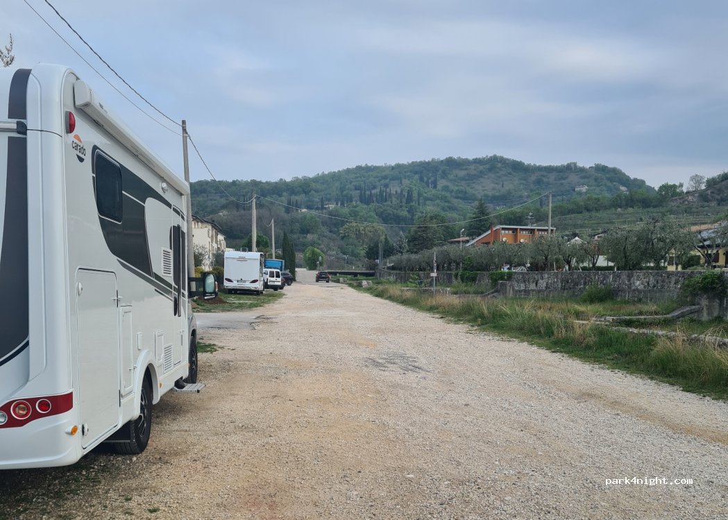 (37016) Garda - 31 Via Turisendo dei Turisendi — foto 2