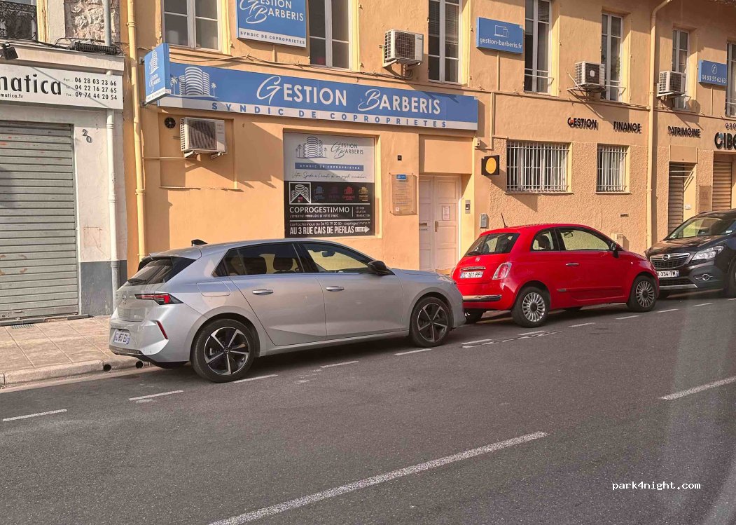 (06300) Nice - 11 Rue Cais de Pierlas — foto 3