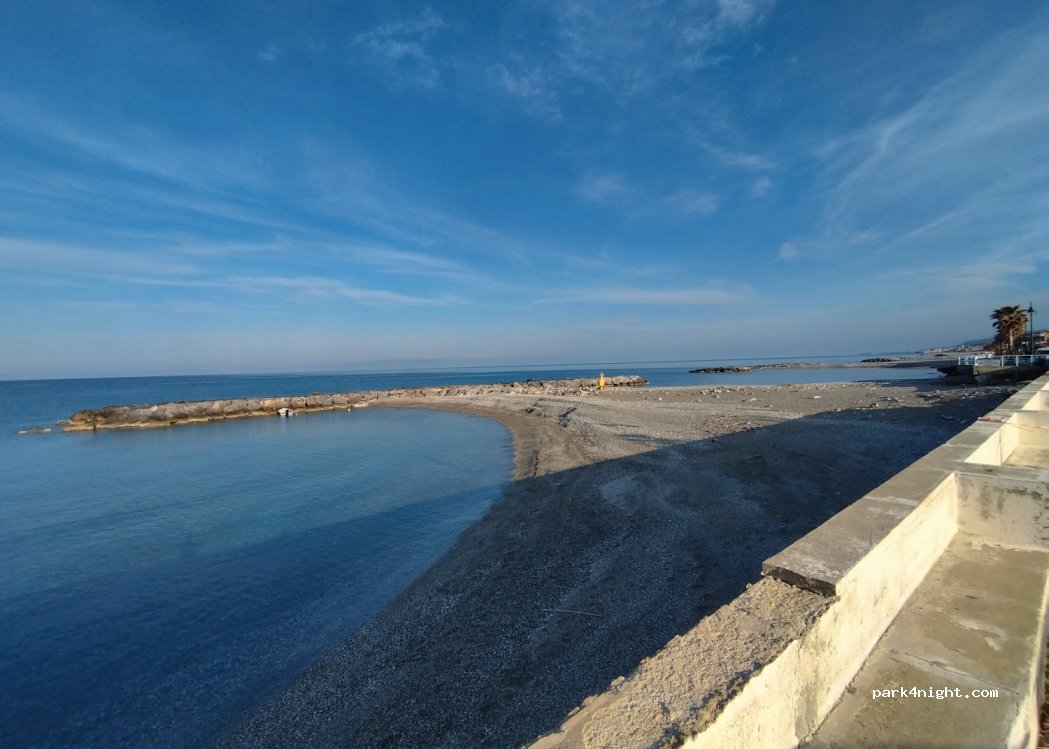 (87020) Sangineto Lido - 1 Piazza Kennedy — foto