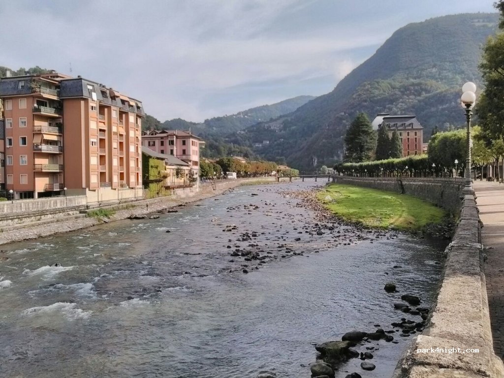 (24016) San Pellegrino Terme - 3 Piazzale Dante — foto