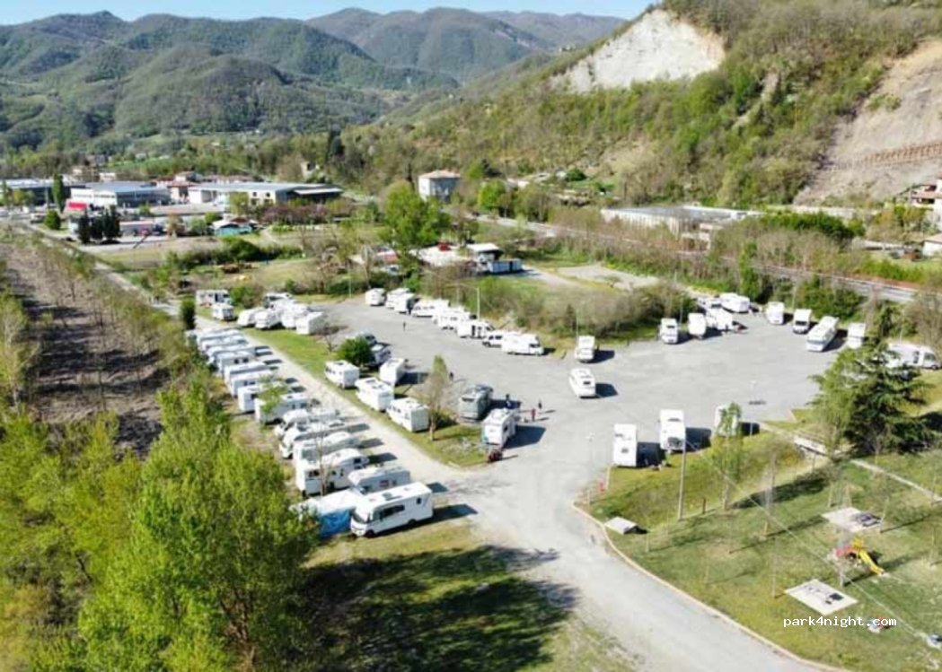 (29022) Bobbio - Area Camper Bobbio — foto 4