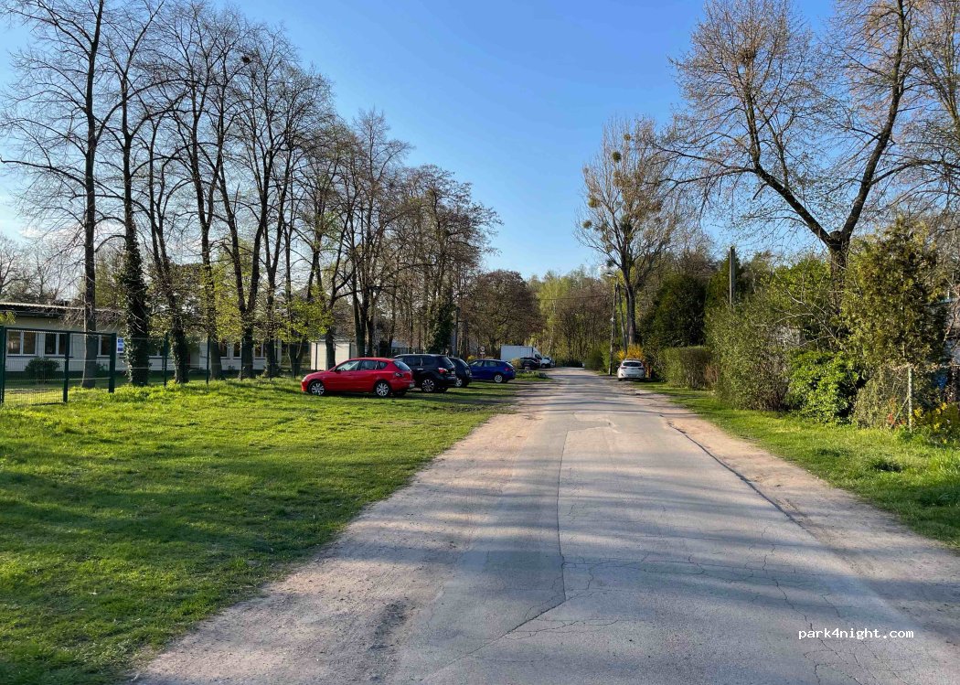 (05-080) Laski - 60 Partyzantów — foto 2