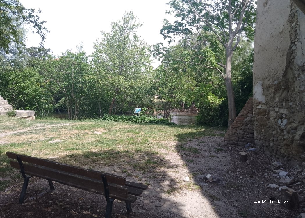 (84250) Le Thor - 137 Chemin des Moulins — foto 2