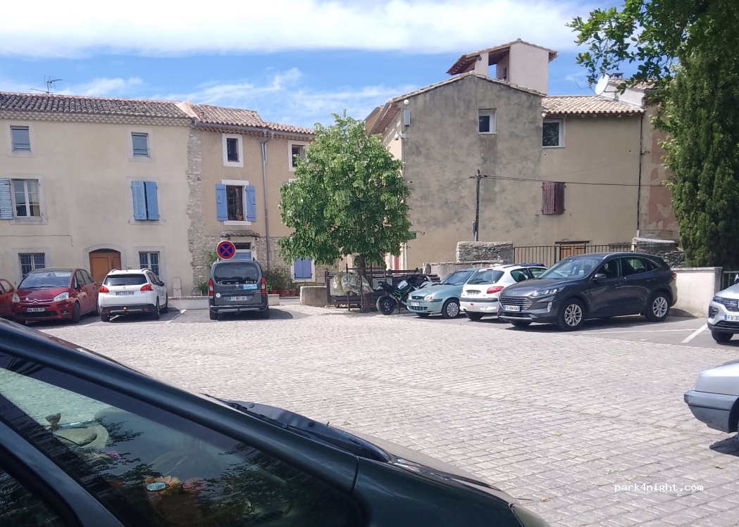 (84250) Le Thor - 137 Chemin des Moulins — foto 3