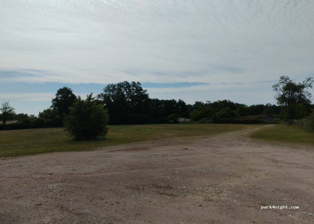 (33770) Salles - 7 Allée de l'Argileyre — foto 2