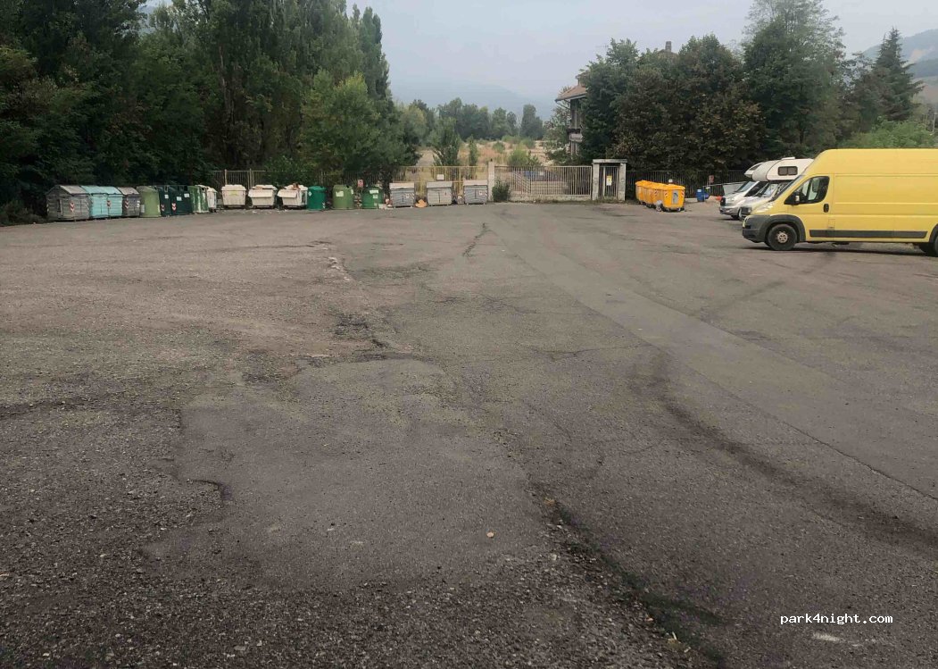 (27057) Varzi - 1b Strada Circonvallazione — foto