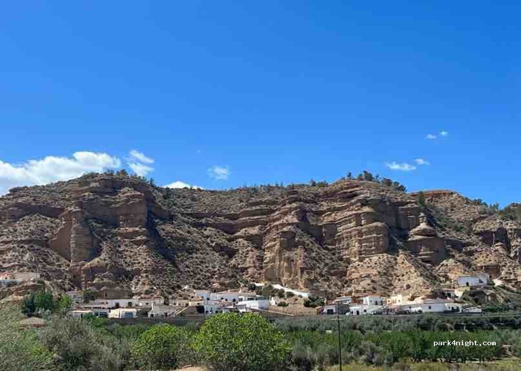 (18516) Marchal - GR-4105/Calle Rambla — foto
