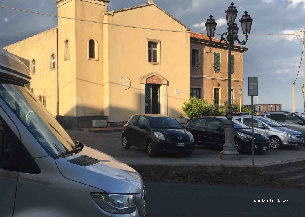 (95021) Aci Castello - 64 Via Duca di Furnari — foto