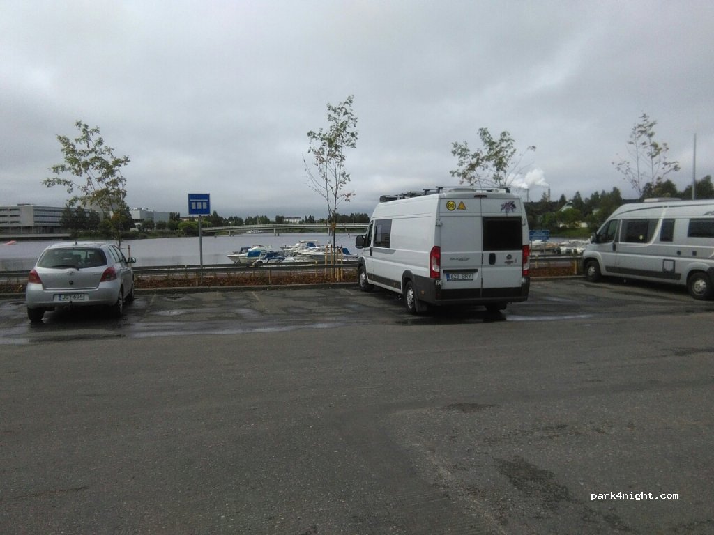 (90100) Oulu - 2 Raatintie — foto