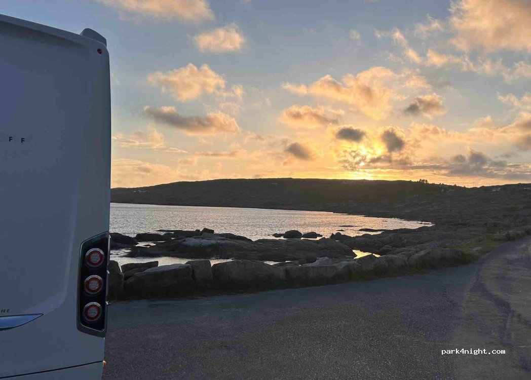 (H91 DTW8) Errisbeg - Unnamed Road — foto 4