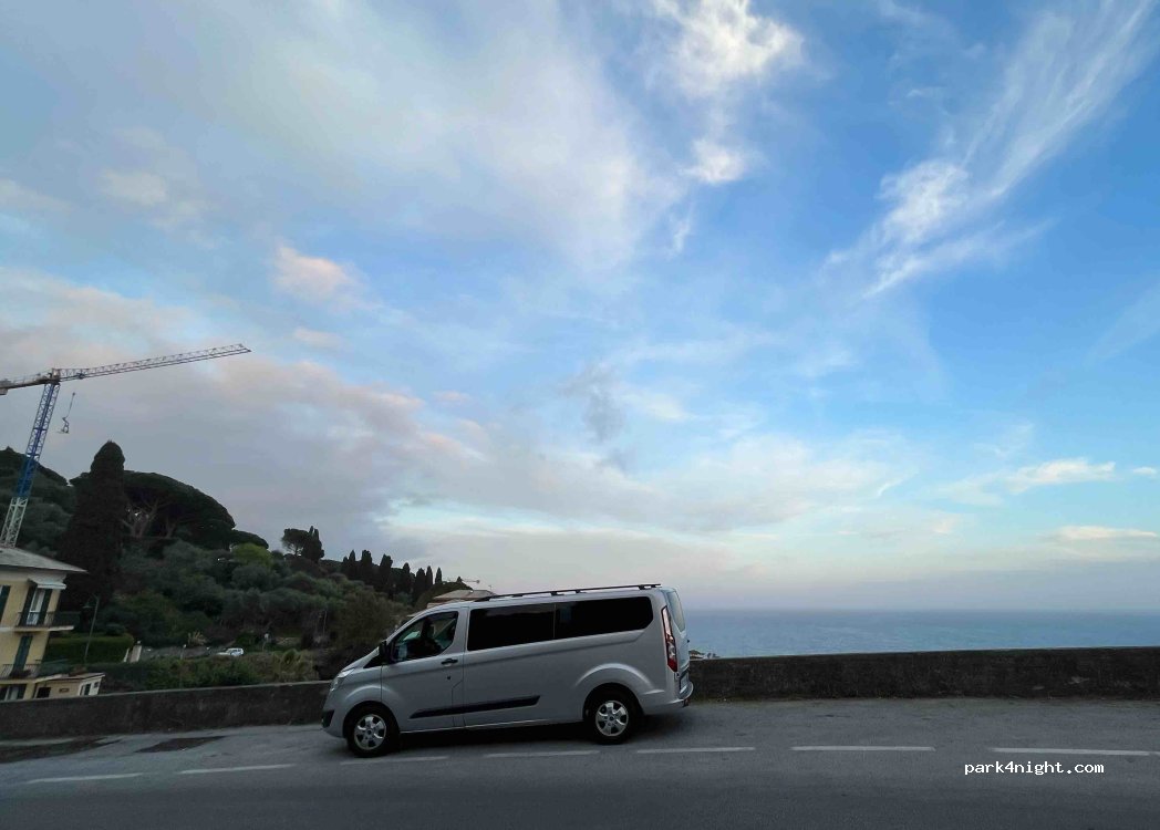 (16038) Santa Margherita Ligure - 26 Via San Lorenzo — foto
