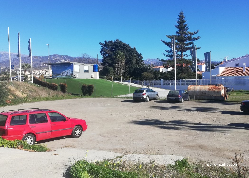 (29740) Torre del Mar - 32 Calle Río Seco — foto