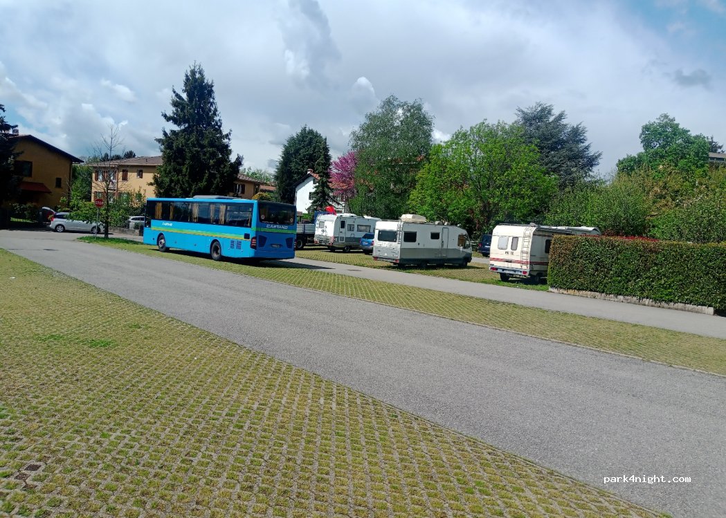 (21100) Varese - 12 Via Pista Vecchia — foto 2