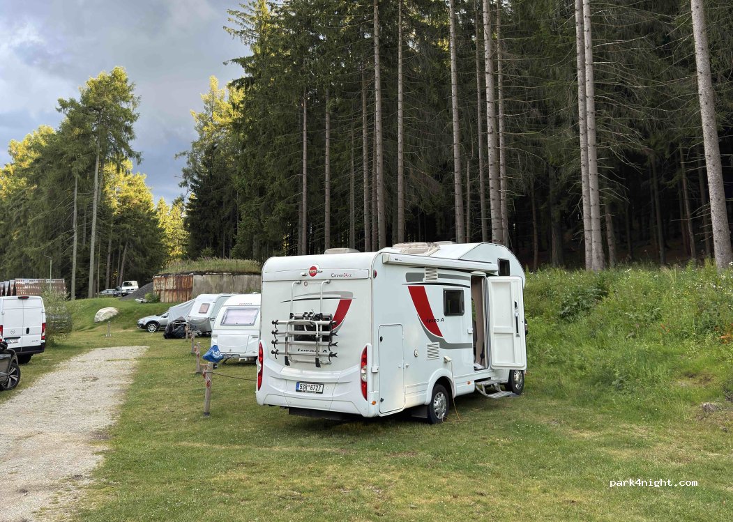 Karavanové stání - stellplatz - Chaty Zvůle — foto 5