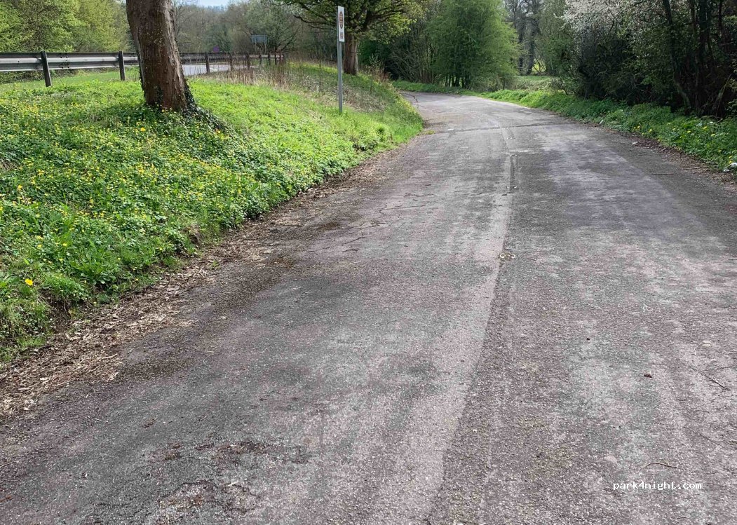 (NP7 8HD) Grosmont - A465 — foto