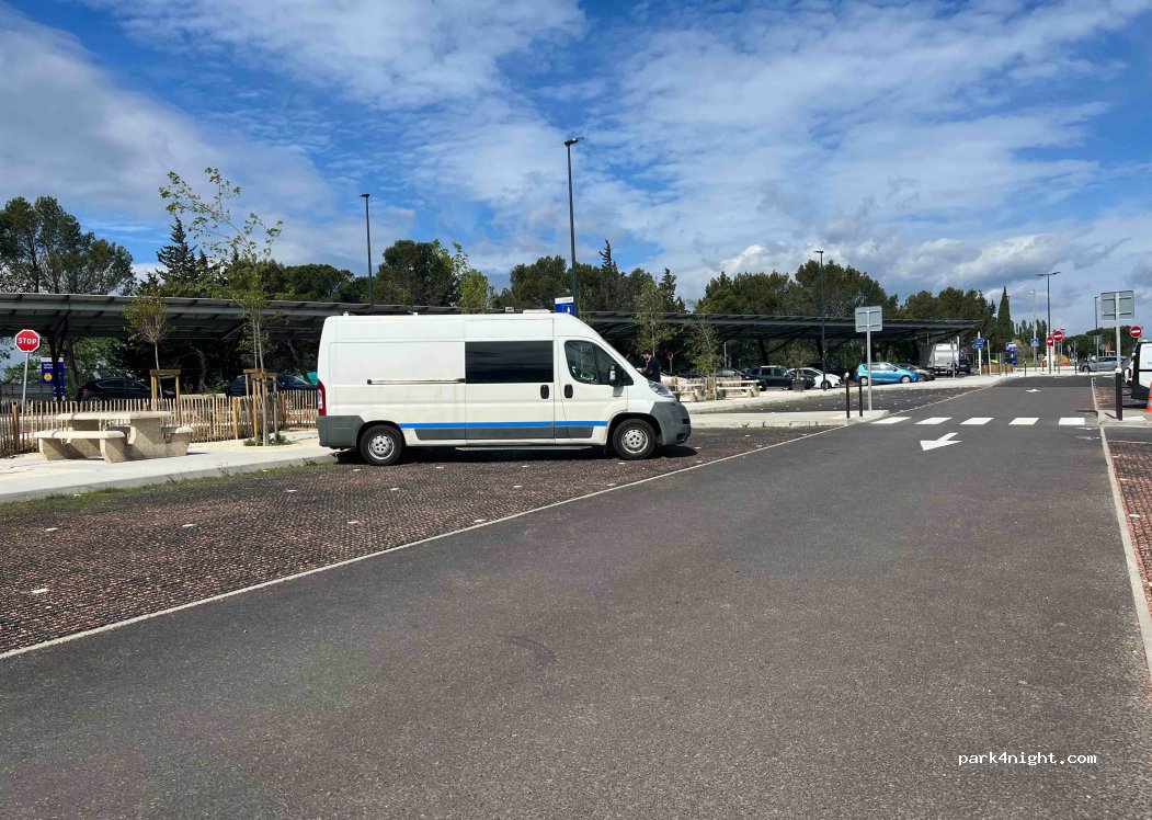 (84550) Mornas - N7 — foto 2