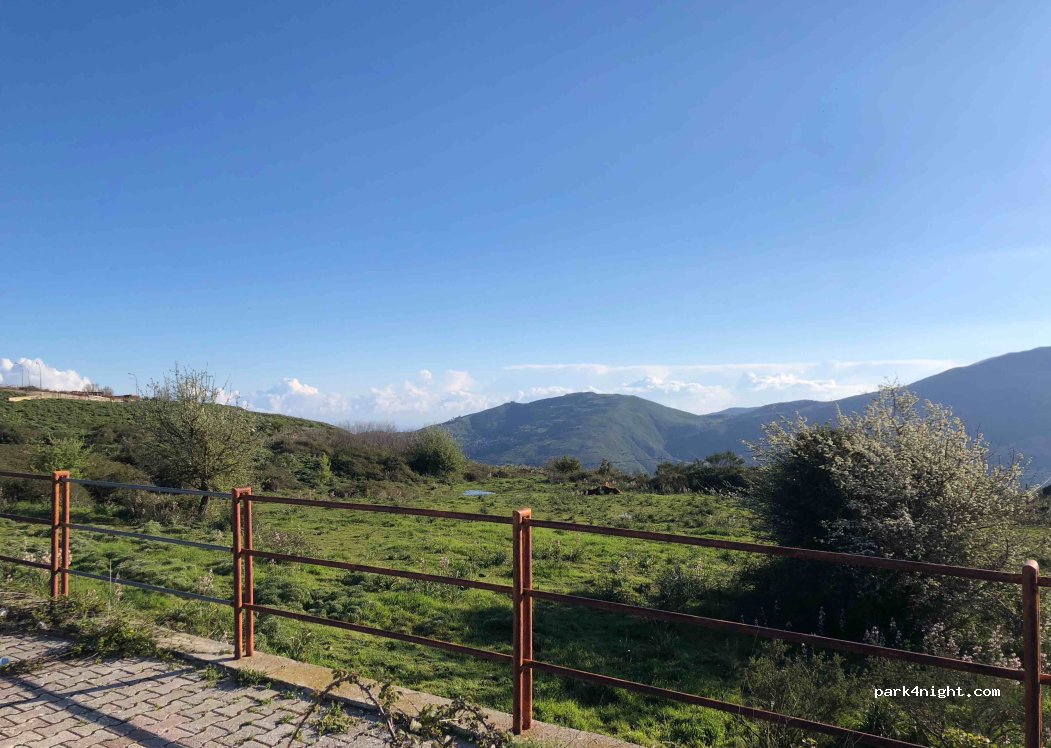 (98073) Mistretta - Unnamed Road — foto