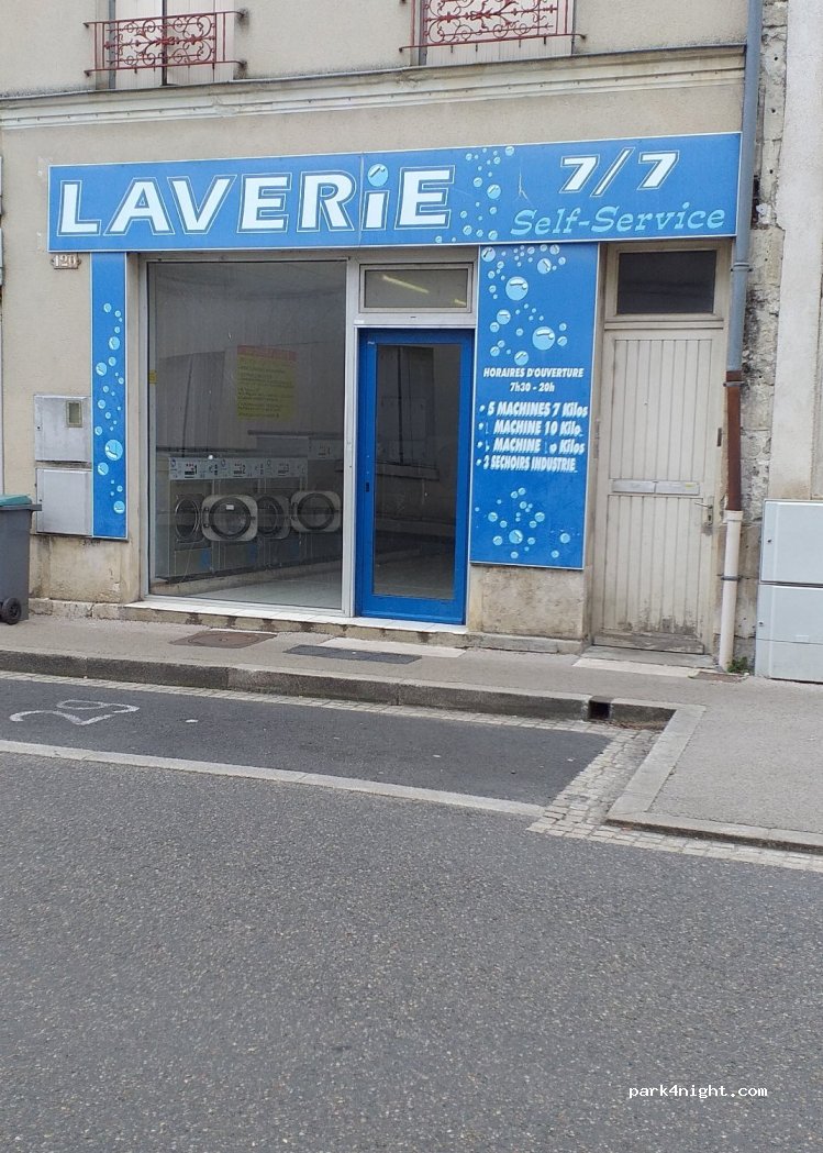 (37110) Château-Renault - 120 Rue de la République — foto