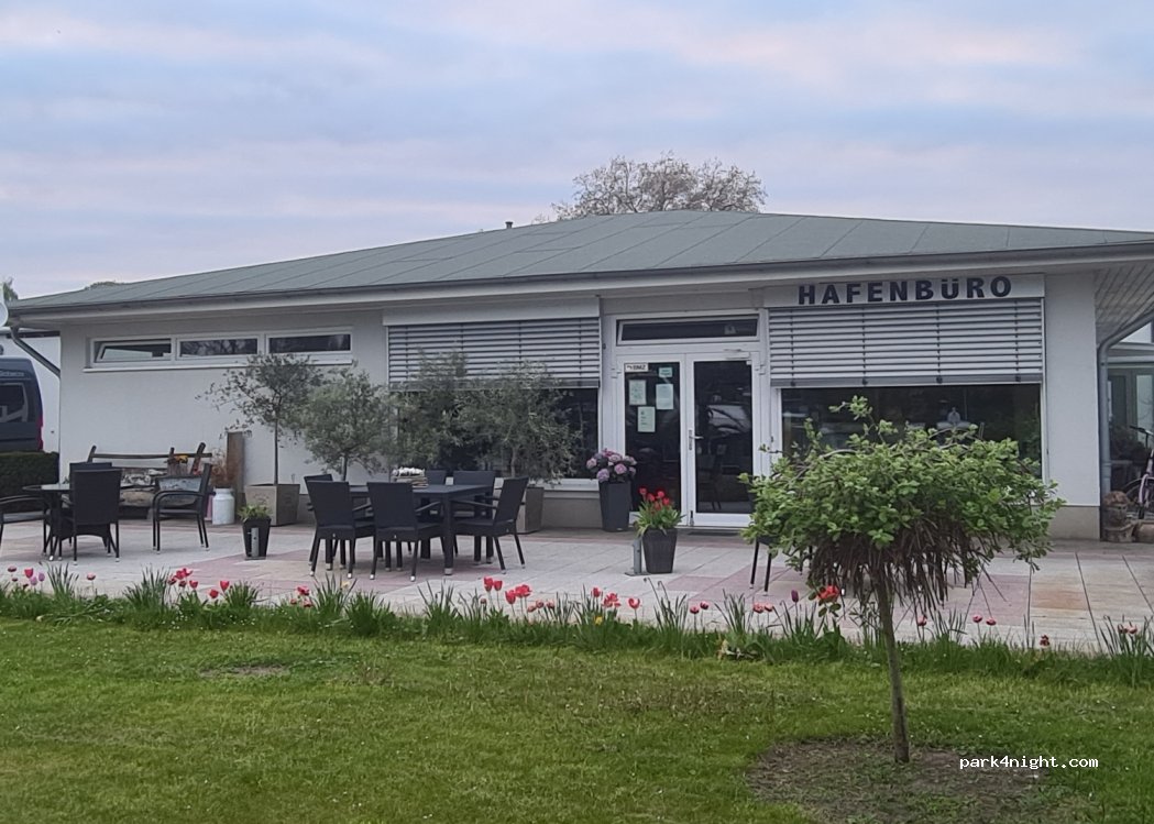 (14776) Brandenburg an der Havel - 32 Krakauer Landstraße — foto
