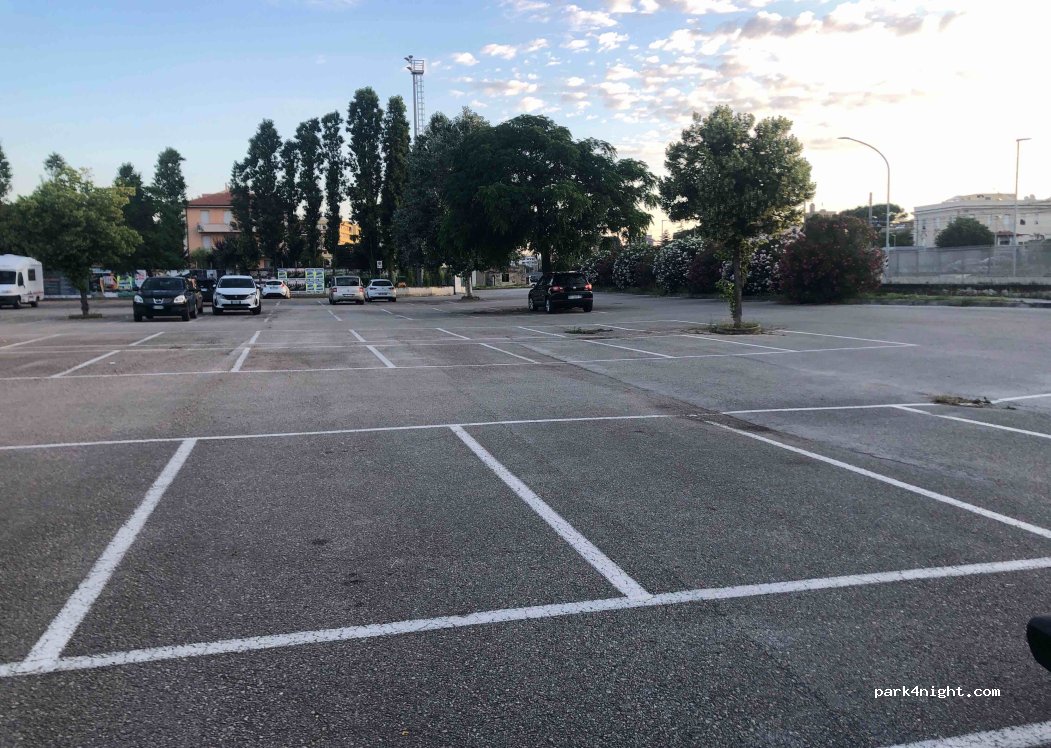 (62017) Porto Recanati - 22 Via Carlo Sorcinelli — foto