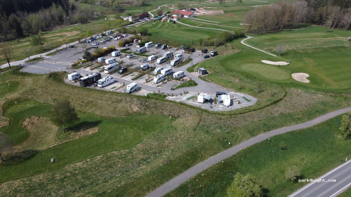 Wohnmobilstellplatz Mudau — foto