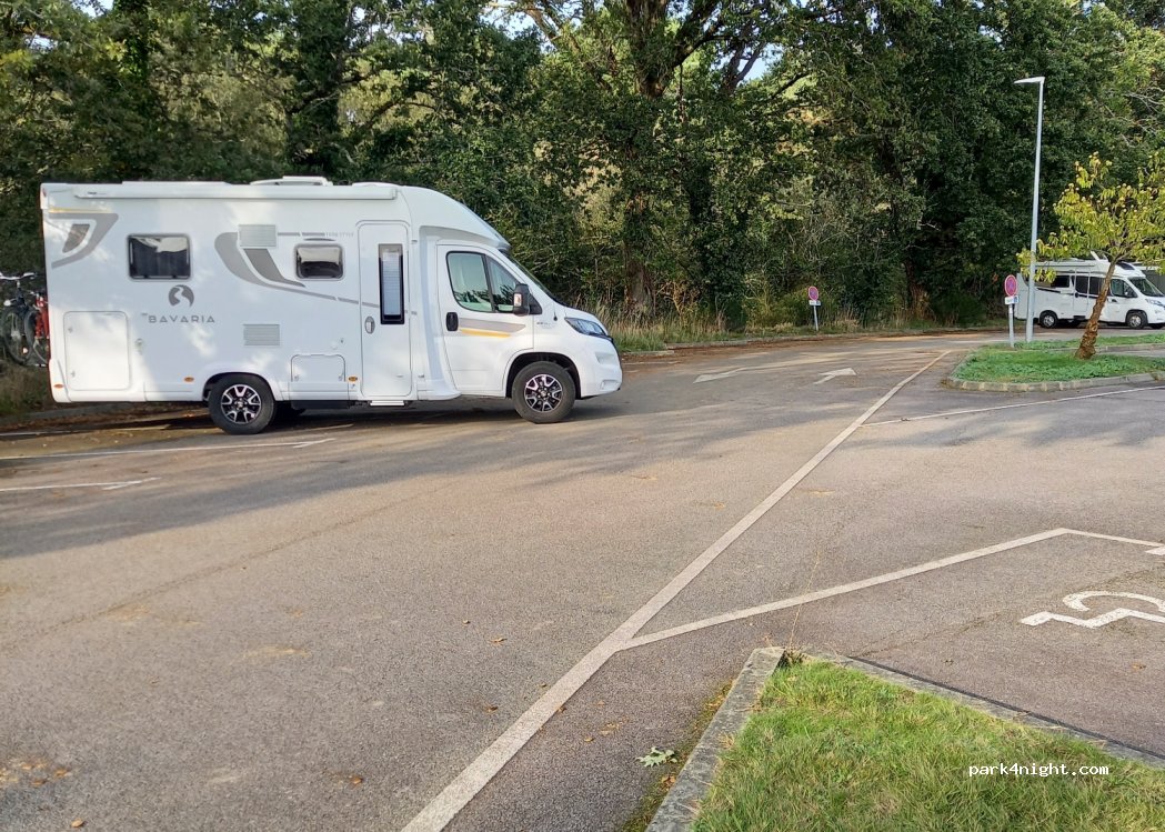 (56000) Vannes - Rue de André Lwoff — foto 2