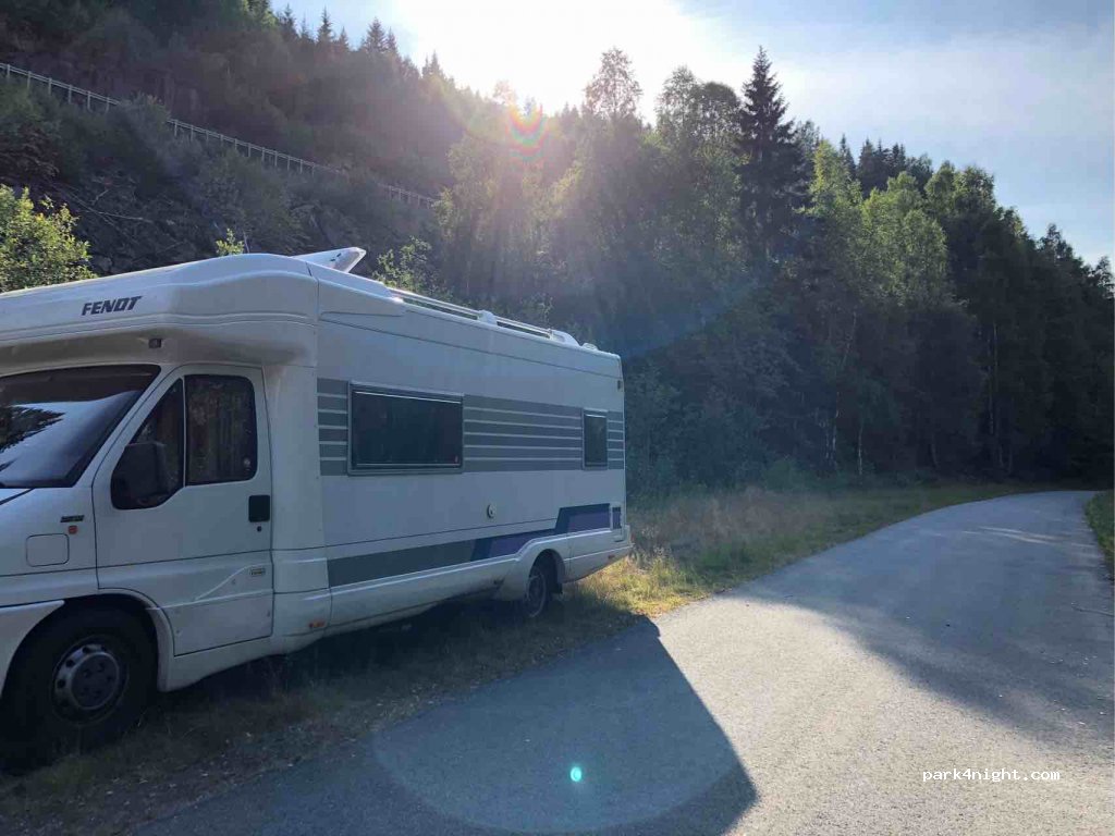 (3630) Rødberg - 100 Riksveg 40 — foto 2